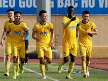 Tỷ phú dứt tình với bóng đá Thanh Hoá, Bùi Tiến Dũng sẽ đi về đâu sau khi kết thúc AFF Cup 2018? Tỷ phú dứt tình với bóng đá Thanh Hoá, Bùi Tiến Dũng sẽ đi về đâu sau khi kết thúc AFF Cup 2018?