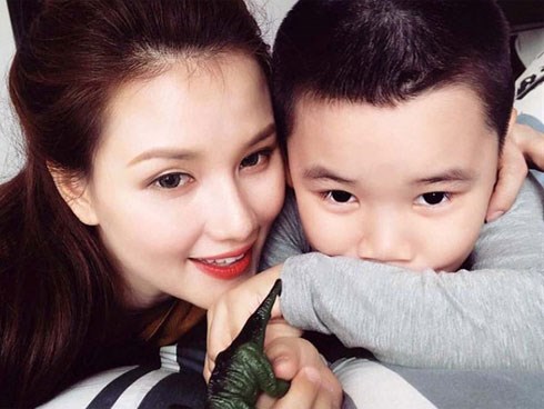 Lận đận đường tình của những MC xinh đẹp ở VTV
