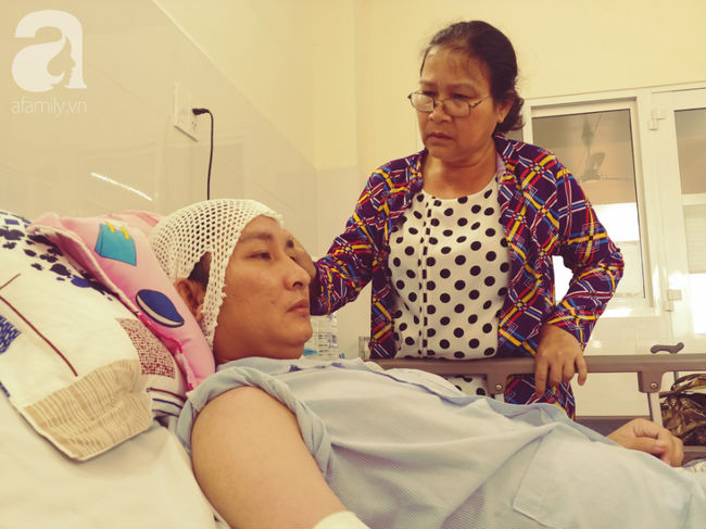 Tâm thư đẫm nước mắt của bà mẹ bán hết nhà cửa, 11 năm đi khắp đất nước tìm cách cứu con trai-3