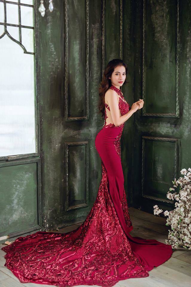 Vẻ nóng bỏng của tình mới kém Dương Khắc Linh 13 tuổi-9