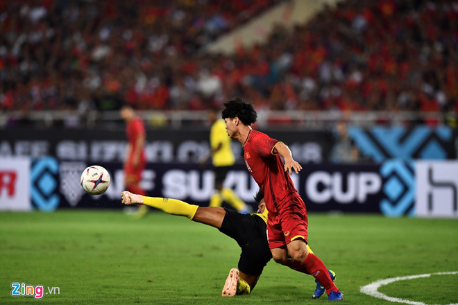 Công Phượng, Anh Đức ghi bàn giúp ĐT Việt Nam thắng Malaysia 2-0-10