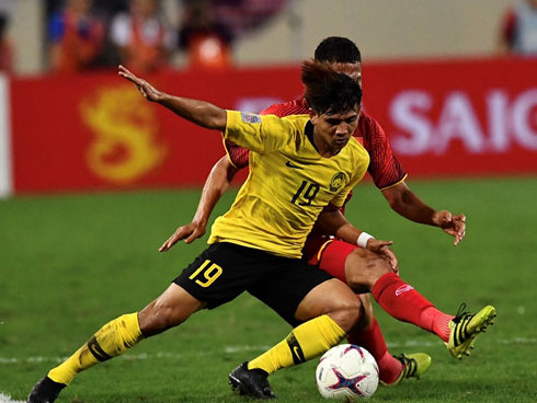 Không chỉ con gái xinh xuất sắc, vợ tươi như hoa của danh thủ Hồng Sơn cũng gây chú ý-21