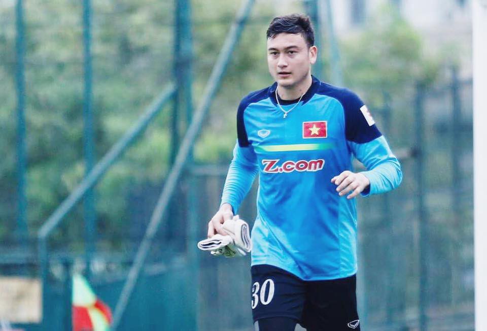 Những điều bí mật về Lâm Tây, cái tên hot nhất đêm nay: Em họ của chim công làng múa Linh Nga, hát hay hệt như body cực phẩm-7