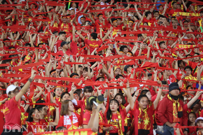 Ảnh: Công Phượng thổi cuồng phong vào dàn cầu thủ Malaysia-1