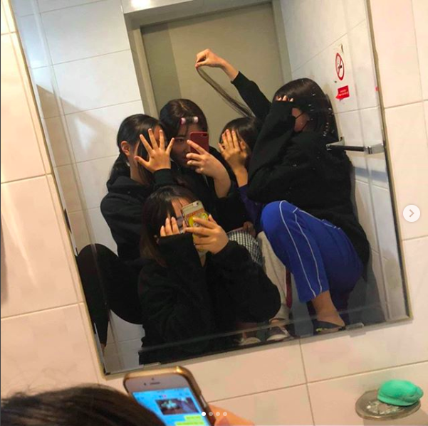 Hậu kỳ thi ĐH khốc liệt hàng đầu thế giới ở Hàn Quốc: Học sinh thi nhau vứt sách vở, quẩy tới bến chấm dứt 12 năm đèn sách-8