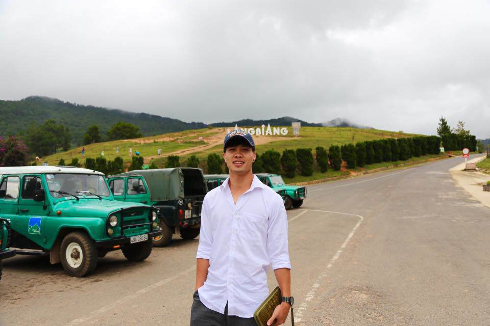 Anh dũng trên sân cỏ nhưng không thể ngờ Cuồng Phong Công Phượng lại diện quần rách-5