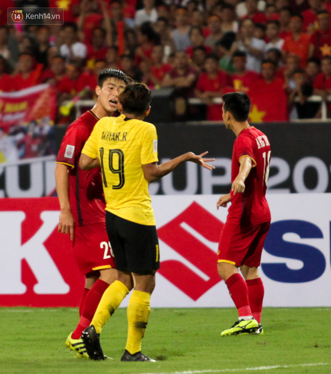 Sau trận thắng Malaysia, không ai ở tuyển Việt Nam có thể vượt mặt Duy Mạnh về độ gắt-2