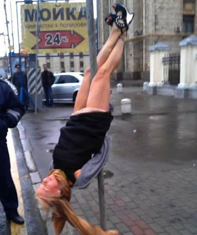 Khoảnh khắc cười rơi nước mắt với con người kỳ quặc-2