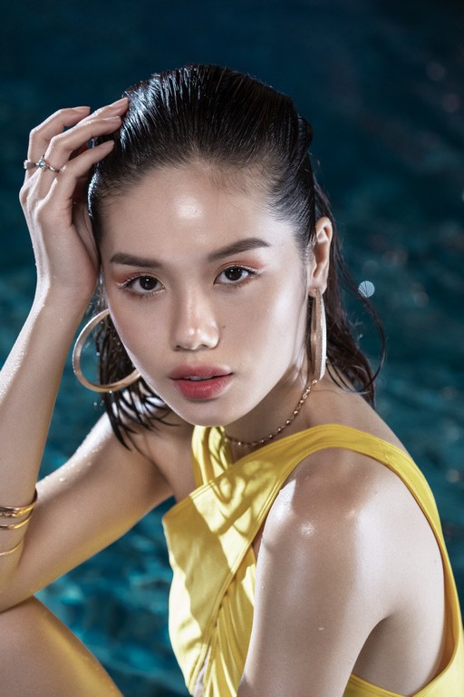 Cận cảnh đường cong nóng bỏng của dàn mỹ nhân The Face 2018-16