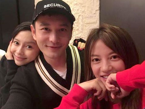 Lời từ chối phũ phàng” của Triệu Vy dành cho Huỳnh Hiểu Minh bị đào bới” lại ngay giữa tin đồn ly hôn Angelababy-3