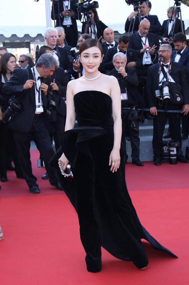 Vũ khí tối thượng giúp Tần Lam đánh gục nhan sắc của các mỹ nữ từ trẻ đến già-9