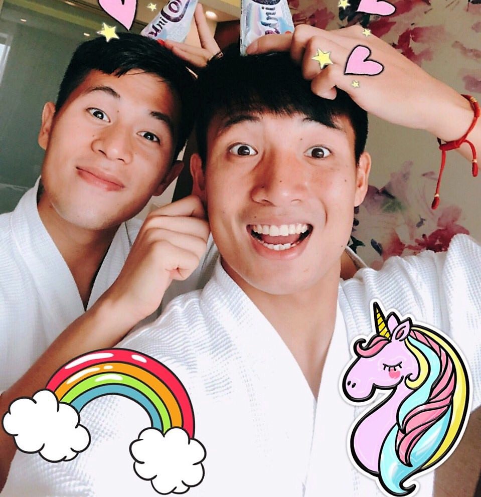 Thủ môn Bùi Tiến Dũng khoe được ở khách sạn 5 sao, bên dòng sông thơ mộng khi vừa tới Myanmar-4