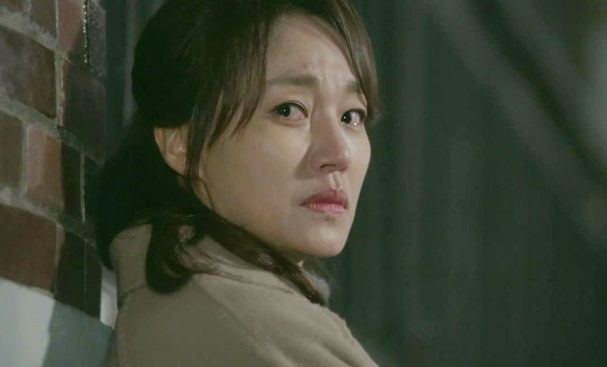 Cô dâu tuổi 30 bất lực xách va li rời nhà chồng đêm tân hôn-1