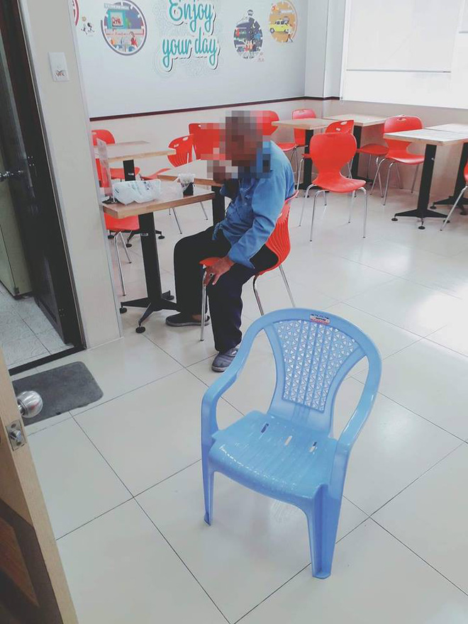 Không được cho tiền mua quần áo, cậu con trai đánh bố già 70 tuổi, dọa cứ gặp là ra tay-1