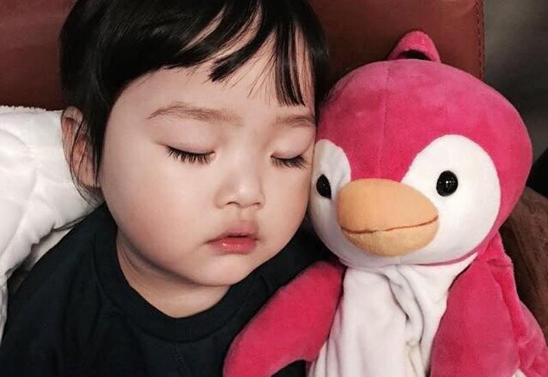 Xem giờ sinh tiết lộ trẻ là quý nhân, có tiền có quyền hay vất vả, gặp nhiều trắc trở-13