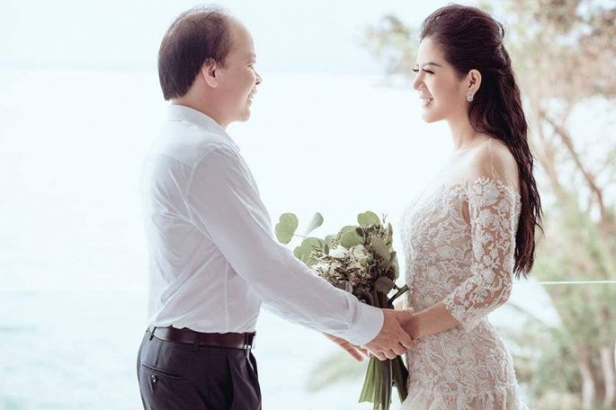Bộ ảnh cưới lãng mạn của ca sĩ Đinh Hiền Anh và Thứ trưởng Bộ Tài chính-2