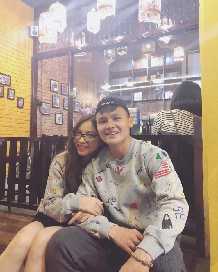 Ngạc nhiên chưa, dàn mỹ nam ĐTVN thích đá cặp với sinh viên đại học hơn chân dài showbiz-1