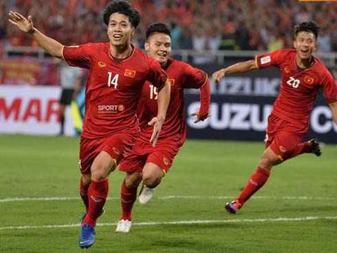 Bố Công Phượng: Cố gắng vô địch AFF Cup 2018, chuyện lấy vợ tính sau!-3