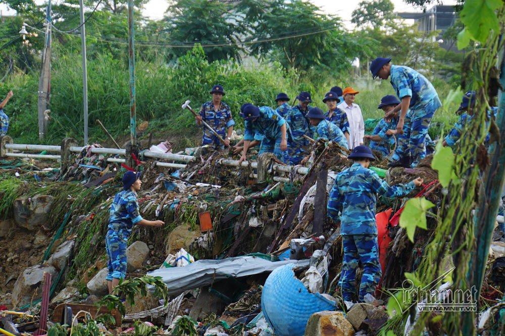 Nha Trang: Nam giảng viên sư phạm cùng 2 con bị vùi chết thảm-1