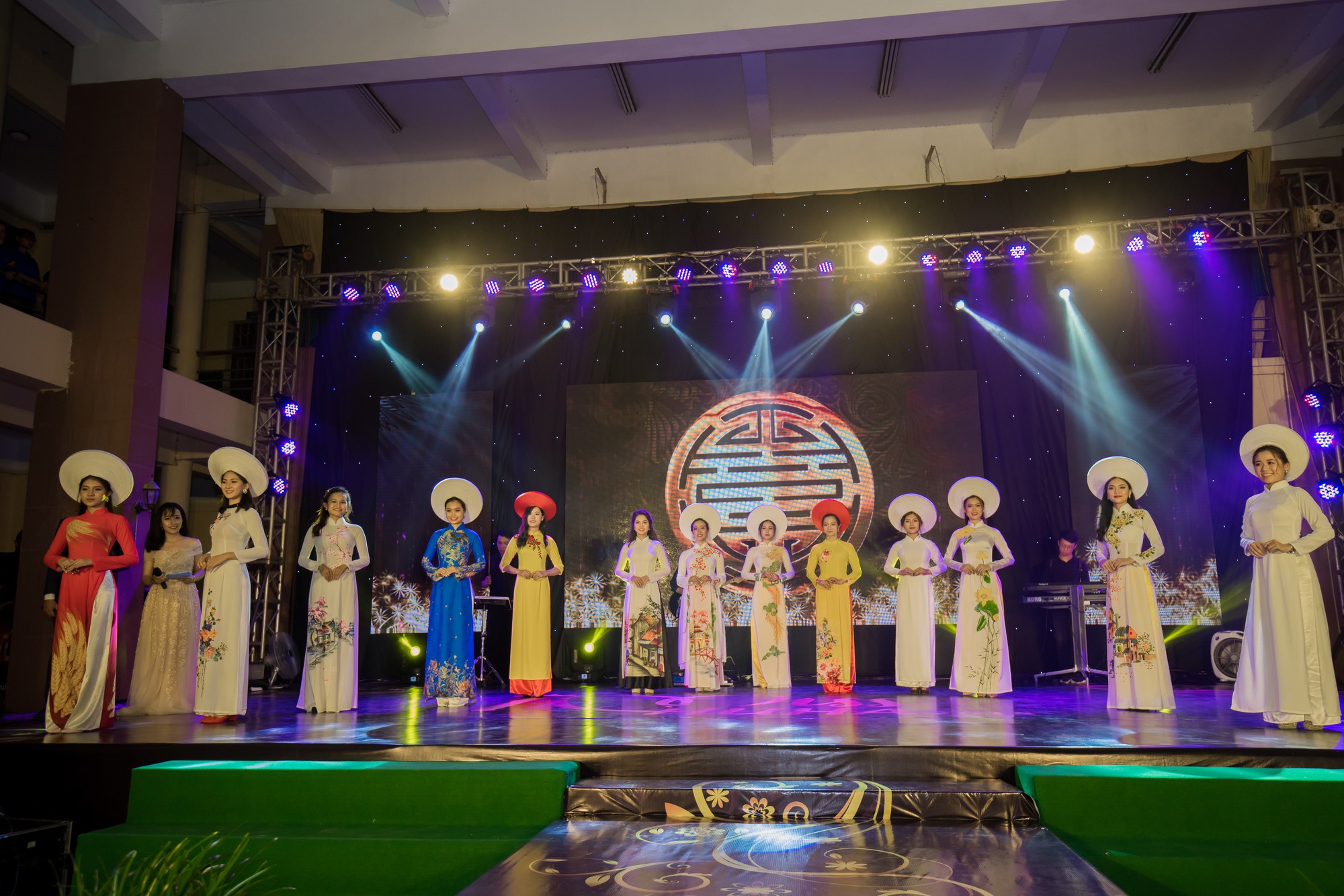 Đã tìm ra cô gái xinh đẹp nhất trường Đại học Nội vụ năm 2018-14