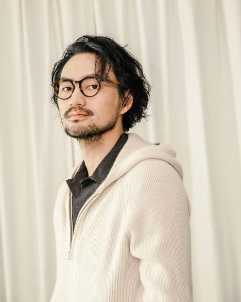 Hình ảnh xôn xao: Triệu Vy ngồi giữa làm vạch phân cách cặp đôi Angela Baby - Huỳnh Hiểu Minh đang gặp trục trặc?-9