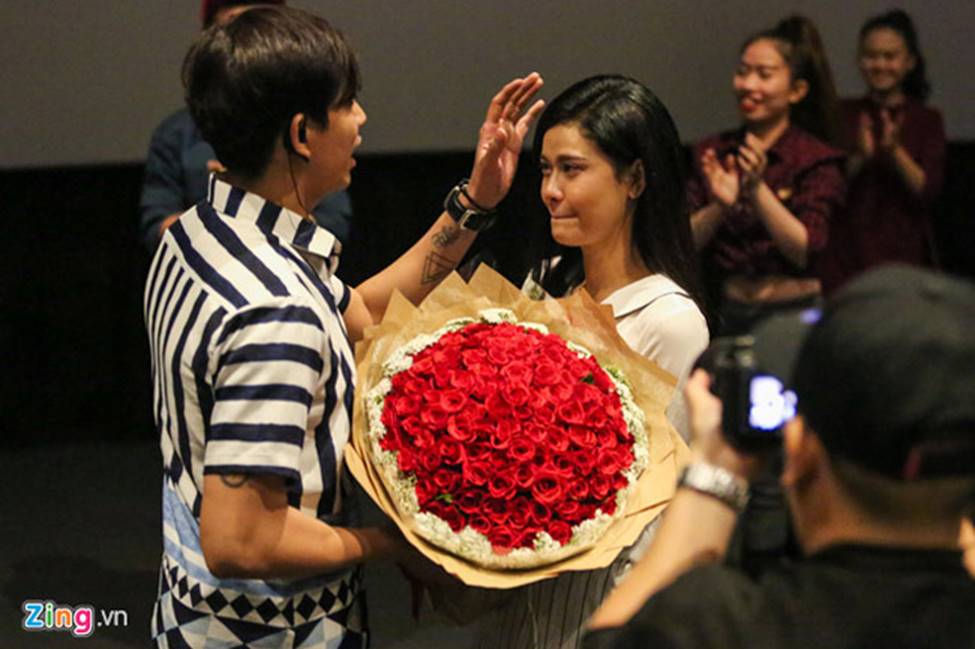 Những mỹ nam bề ngoài phong trần nhưng lòng nặng tình với người cũ-1