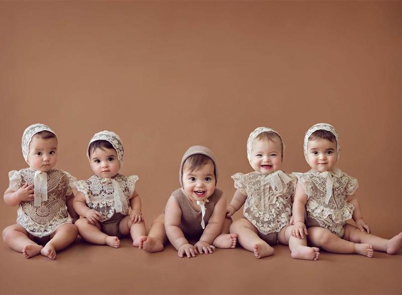 Mẹ mang 5 con trong bụng đẹp tựa nữ thần, nhìn sang đàn con sau 3 năm mới choáng ngợp-10