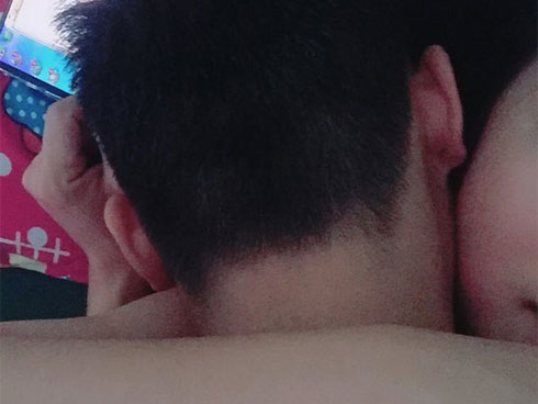 Cư dân mạng xôn xao kinh ngạc với bức ảnh cặp đôi hồn nhiên làm chuyện ấy trên sân thượng tòa nhà-2