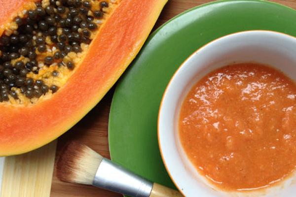 Trắng đến mức nhìn như bạch tạng, đây là mốt mới của gái Thái ngày nay?-4