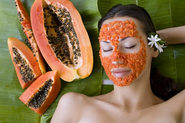 Trắng đến mức nhìn như bạch tạng, đây là mốt mới của gái Thái ngày nay?-5