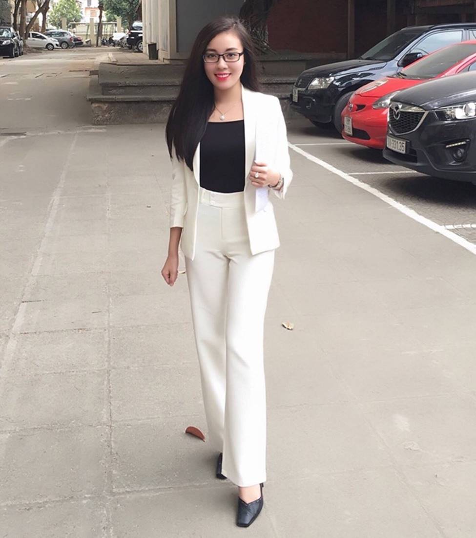 Những cô giáo xinh như mộng khiến học sinh không nỡ nghỉ học-3