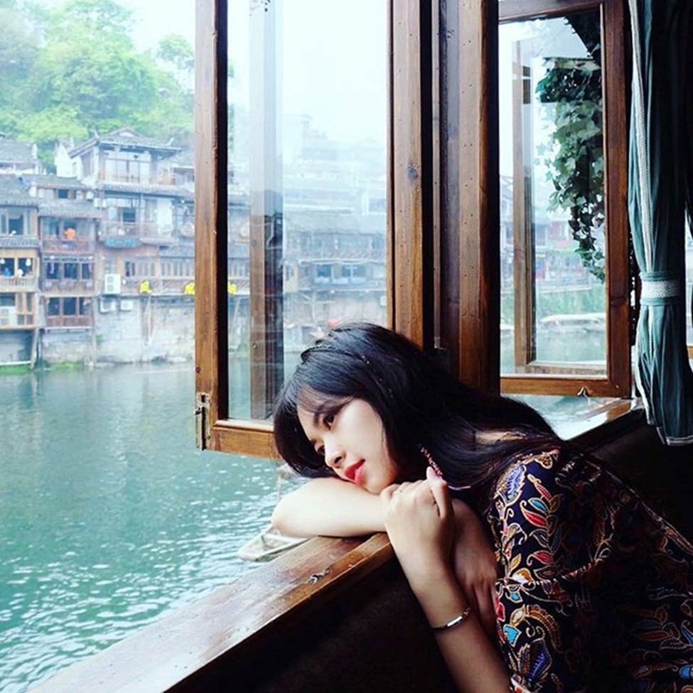 Những cô giáo xinh như mộng khiến học sinh không nỡ nghỉ học-19