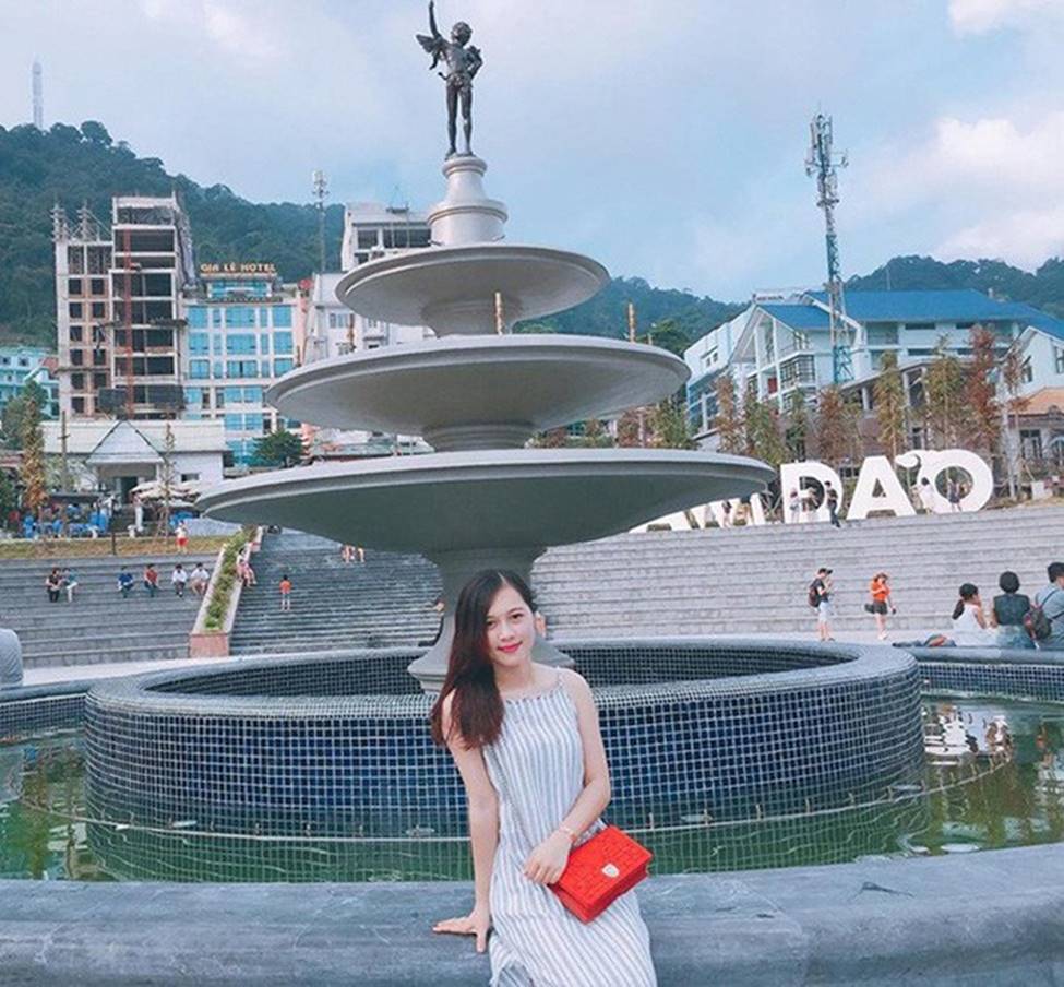 Những cô giáo xinh như mộng khiến học sinh không nỡ nghỉ học-23