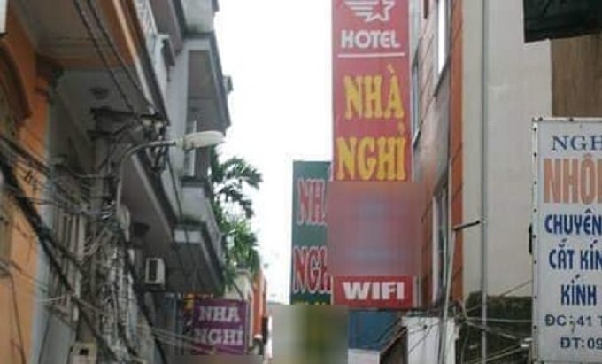 Tiết lộ bên trong khách sạn của nhân viên lễ tân-1