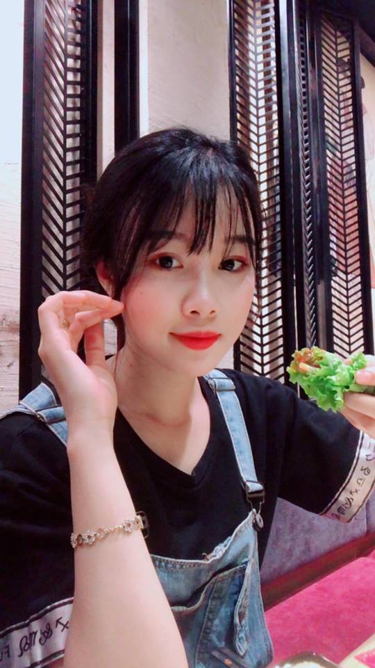 Bạn gái xinh như thiên thần của Văn Toàn khiến hội chị em buồn lòng-2