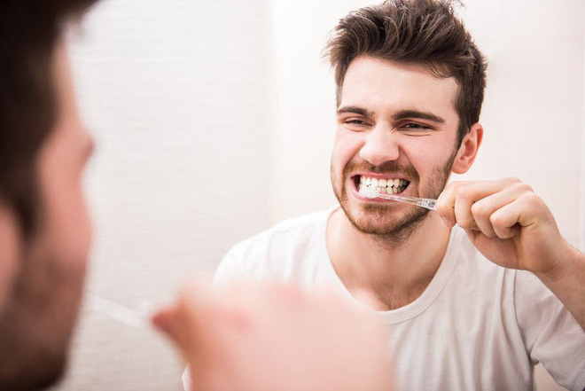 Nha sĩ nhắc nhở: 90% người đang giả vờ đánh răng, hãy sửa ngay lỗi sai để không mất răng-3