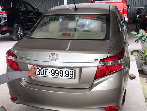 Người phụ nữ rao bán xe máy 30 triệu có biển số đại phát tài: Đủ 8 tỷ thì liên hệ với chị-6