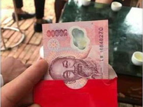 Đi bê tráp thuê lại trúng ngay đám cưới người yêu cũ, tiết lộ sau đó của cô gái mới khiến dân mạng phẫn nộ-4