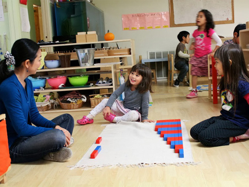 Trước 3 tuổi mẹ chỉ cần dạy 3 kỹ năng sống cho trẻ thì khi đi học không những mạnh dạn tự tin mà còn thông minh vượt trội-3