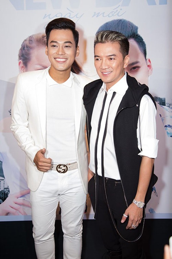 Ca sĩ tuyên bố ngủ chung giường quá giới hạn bình thường” với Mr Đàm là ai?-1