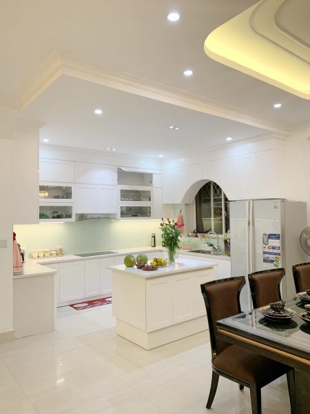 Cận cảnh biệt phủ 20 tỷ của ca sỹ sưu tầm sổ đỏ”, có 13 nhà vẫn đi xe ôm-10