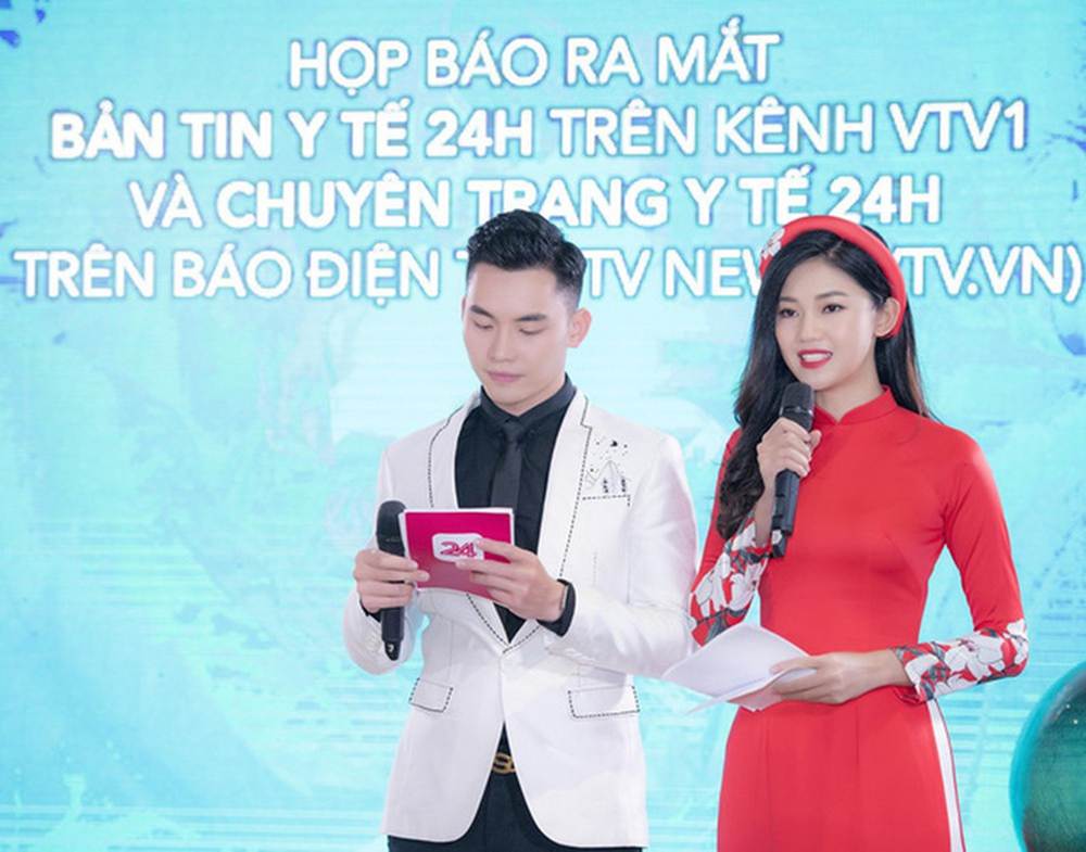 Dàn hoa hậu, á hậu Việt ồ ạt lấn sân làm MC truyền hình-9