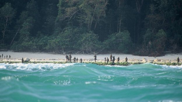 Sự thật bộ tộc bí ẩn thấy người lạ là giết trên hòn đảo cấm ở Ấn Độ-5