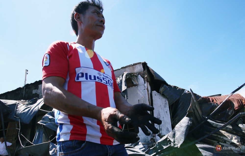Hiện trường đổ nát sau vụ cháy kinh hoàng ở Bình Phước khiến 6 người tử vong, trong đó có 2 trẻ nhỏ-11