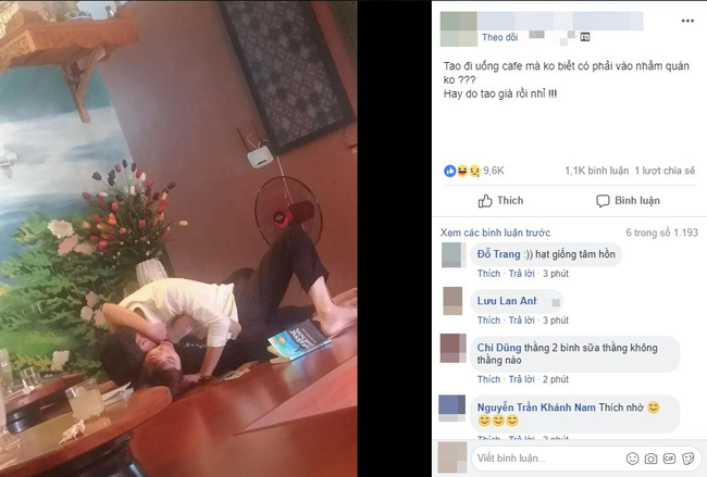 Hình ảnh đôi trẻ đè nhau giữa quán cà phê khiến ai nấy đỏ mặt, nhưng cuốn sách bên cạnh còn gây chú ý hơn-1