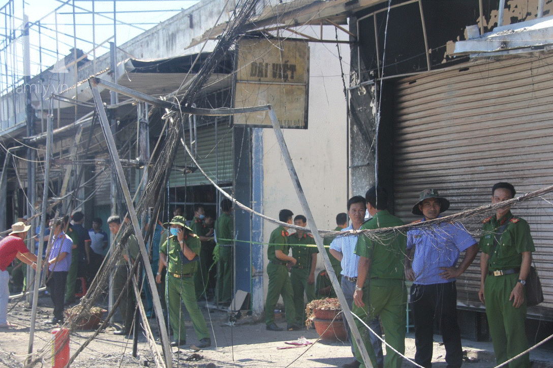 Người dân kể lại giây phút xe bồn bốc cháy ngùn ngụt: Nhiều người chỉ biết la hét, đập cửa tìm cách thoát ra-4