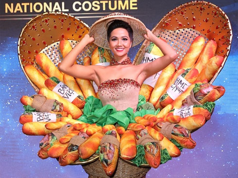 Đã dốt tiếng Anh còn thích troll em gái và cái kết cười rung rốn-1