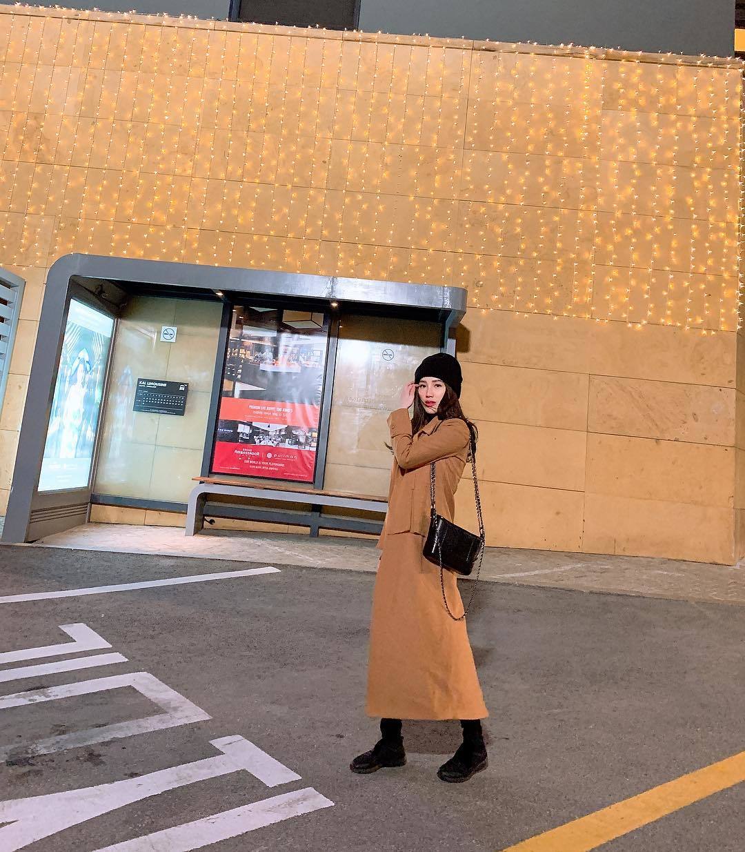 Điểm đặc biệt trong bức ảnh chụp chung của Nhã Phương và Trường Giang-4