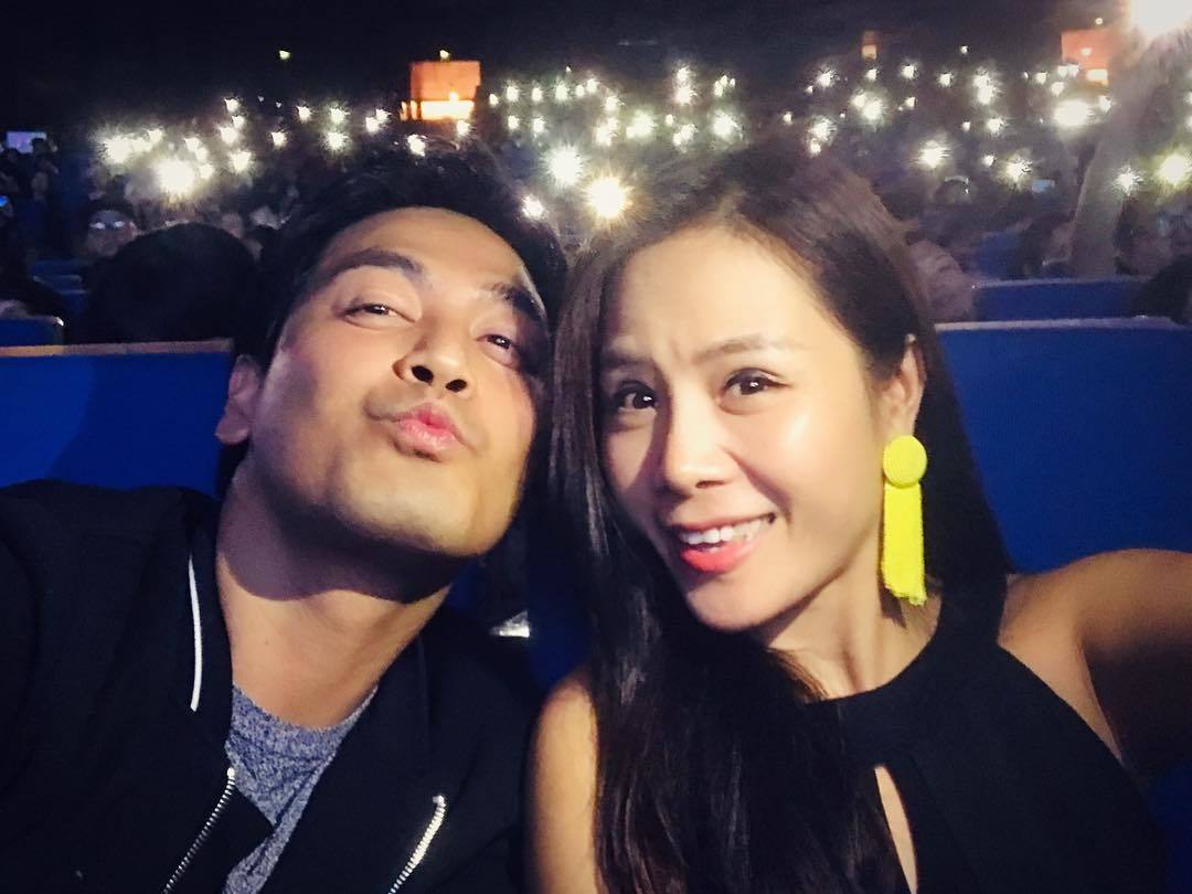 Điểm đặc biệt trong bức ảnh chụp chung của Nhã Phương và Trường Giang-10