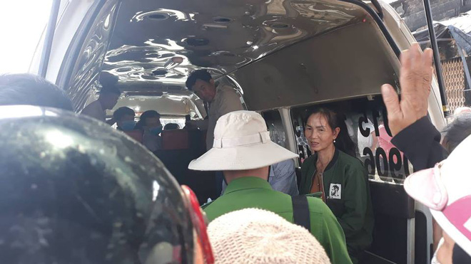 Vụ tai nạn thảm khốc khiến 6 người tử vong ở Bình Phước: Chào vĩnh biệt 3 mẹ con bán nước mía-1